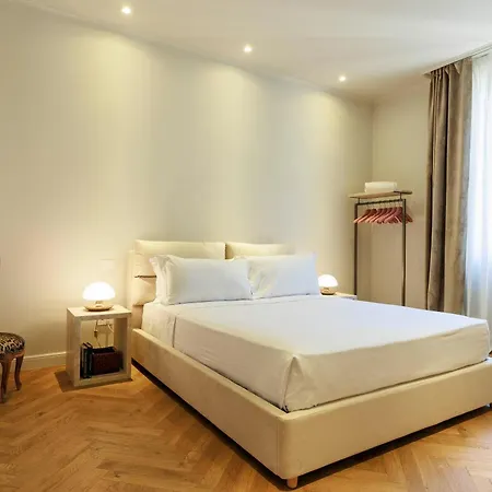 Lungarno Luxury * פירנצה